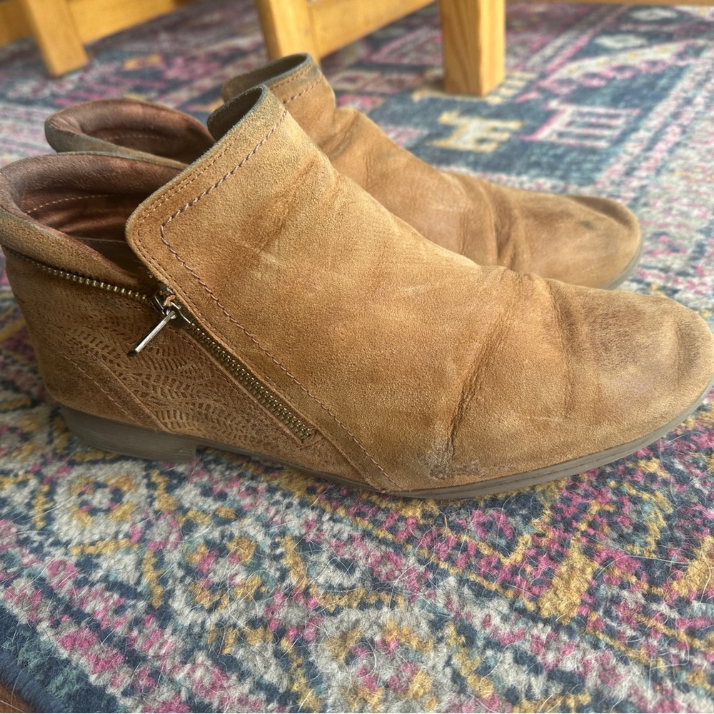Cobb Hill Crosbie Bootie